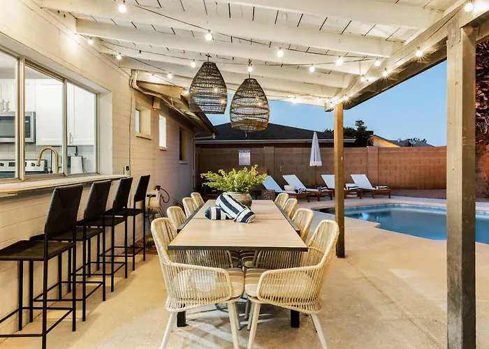 Luxe - Scott Desert In Tempe
